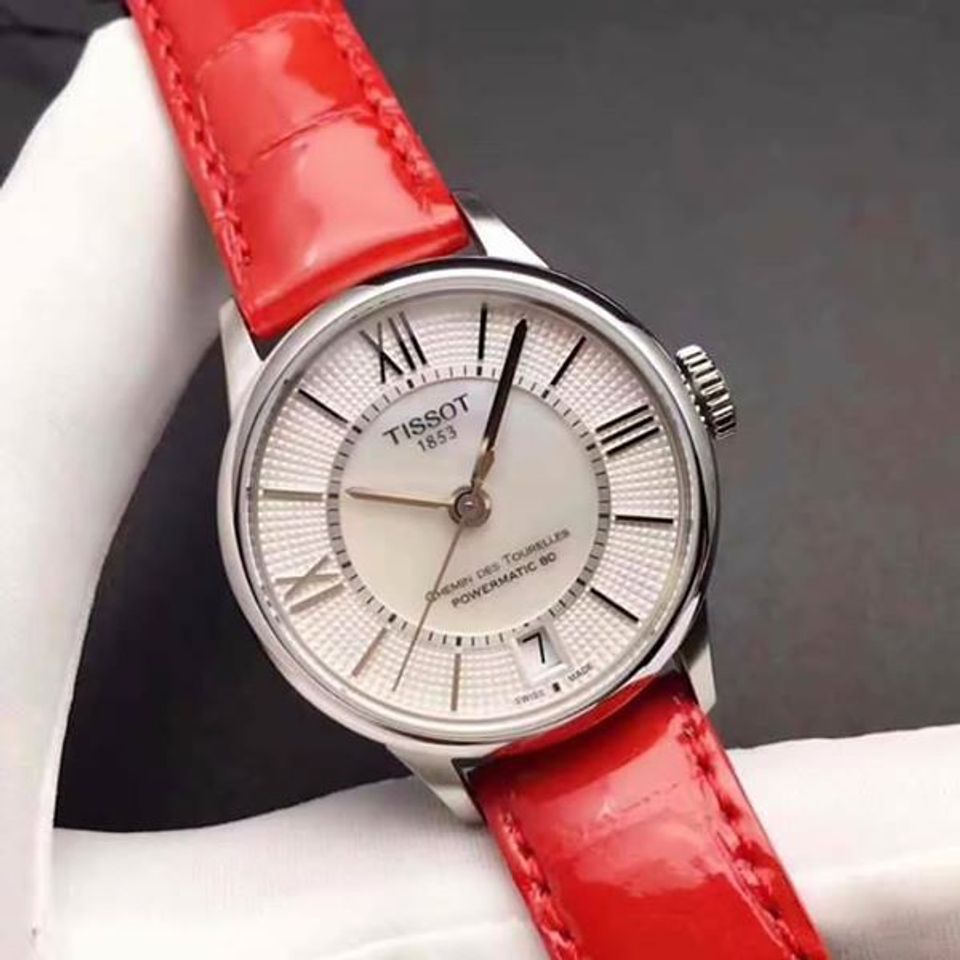 Cận cảnh chiếc đồng hồ Tissot nữ T099.207.16.118.00