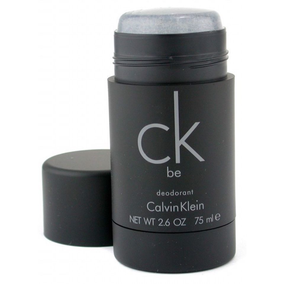 Lăn khử mùi cho nam Calvin Klein Man mang hương thơm năng động, khỏe khoắn