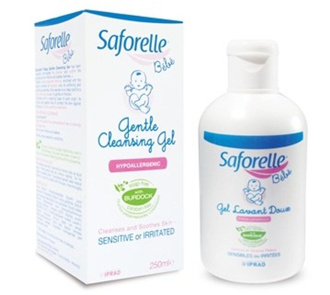 Sữa tắm Saforelle an toàn cho làn da nhạy cảm của bé giúp làm sạch da, cho làn da bé luôn mềm mịn mỗi ngày với hương thơm dịu mát, nhẹ nhàng