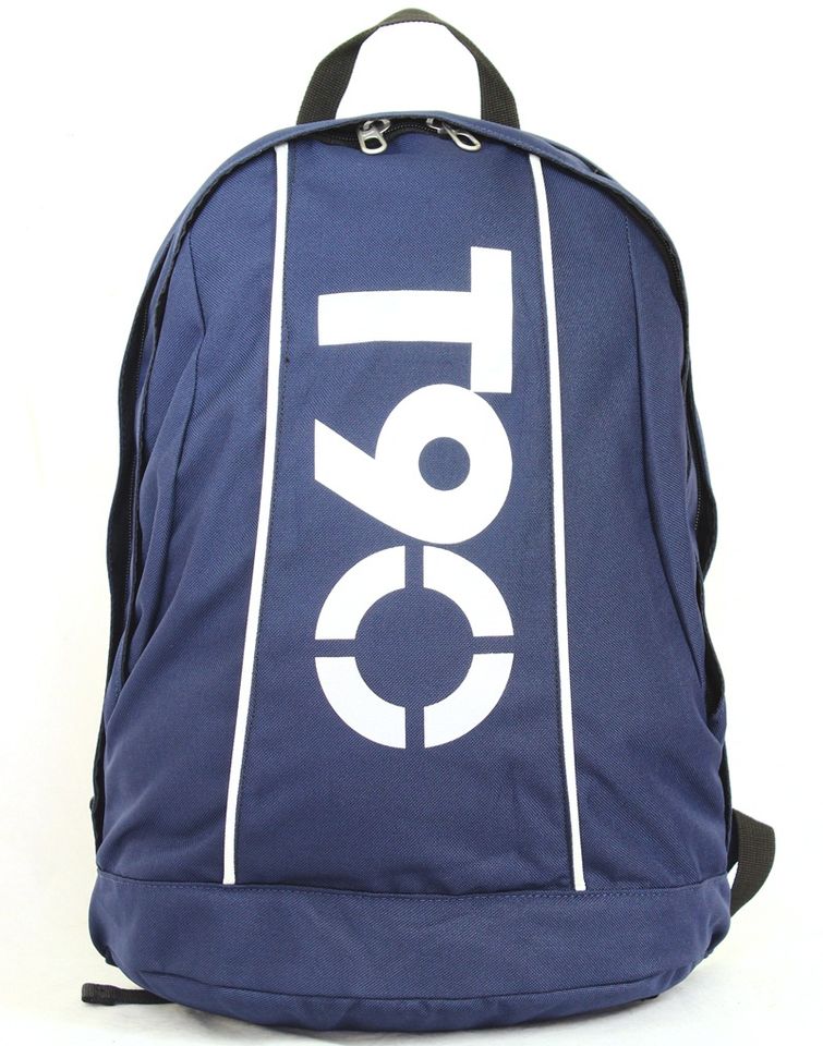 Balo thể thao Nike T90 Backpack kiểu dáng trẻ trung, năng động và cá tính có thể tích chứa 23 lít giúp bạn đựng nhiều đồ dùng khi đi học, đi chơi, đi tập hay đi du lịch 