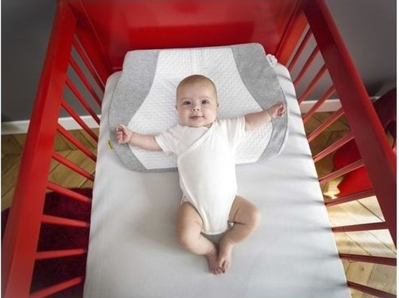 Gối chống trào ngược Babymoov giúp bé thoải mái nhất khi ngủ
