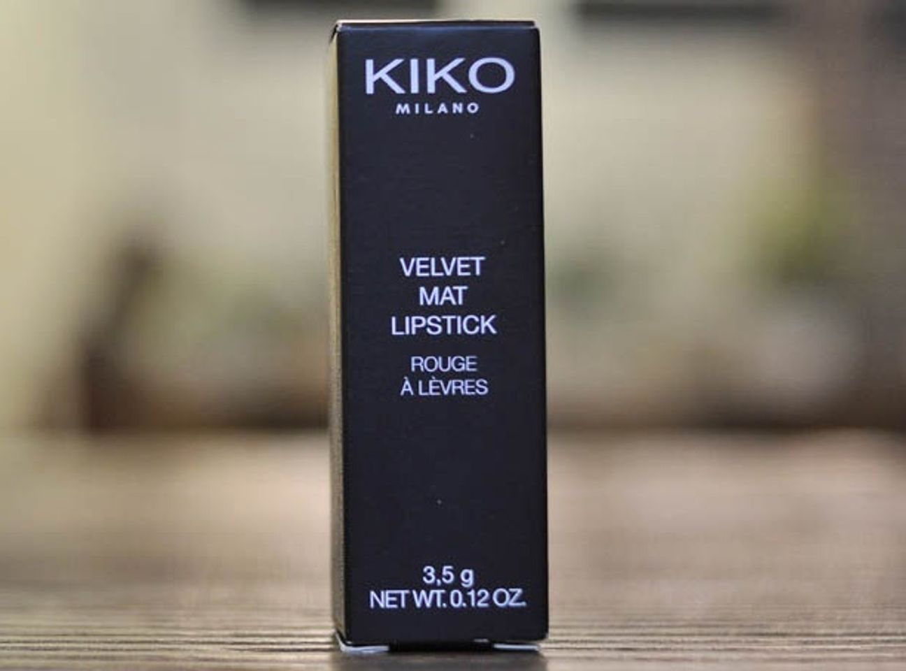 Son Kiko Velvet Mat Lipstick sang trọng và quyến rũ 3