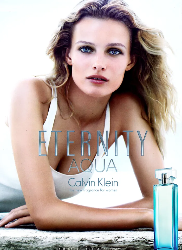 CK Eternity Aqua cho nữ mang phong cách tươi mát, tinh tế và nữ tính với 3 tầng hương