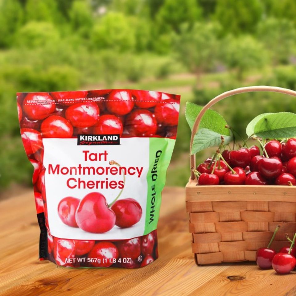 Quả Cherry Mỹ sấy khô Kirkland vừa ngon miệng vừa tốt cho sức khỏe