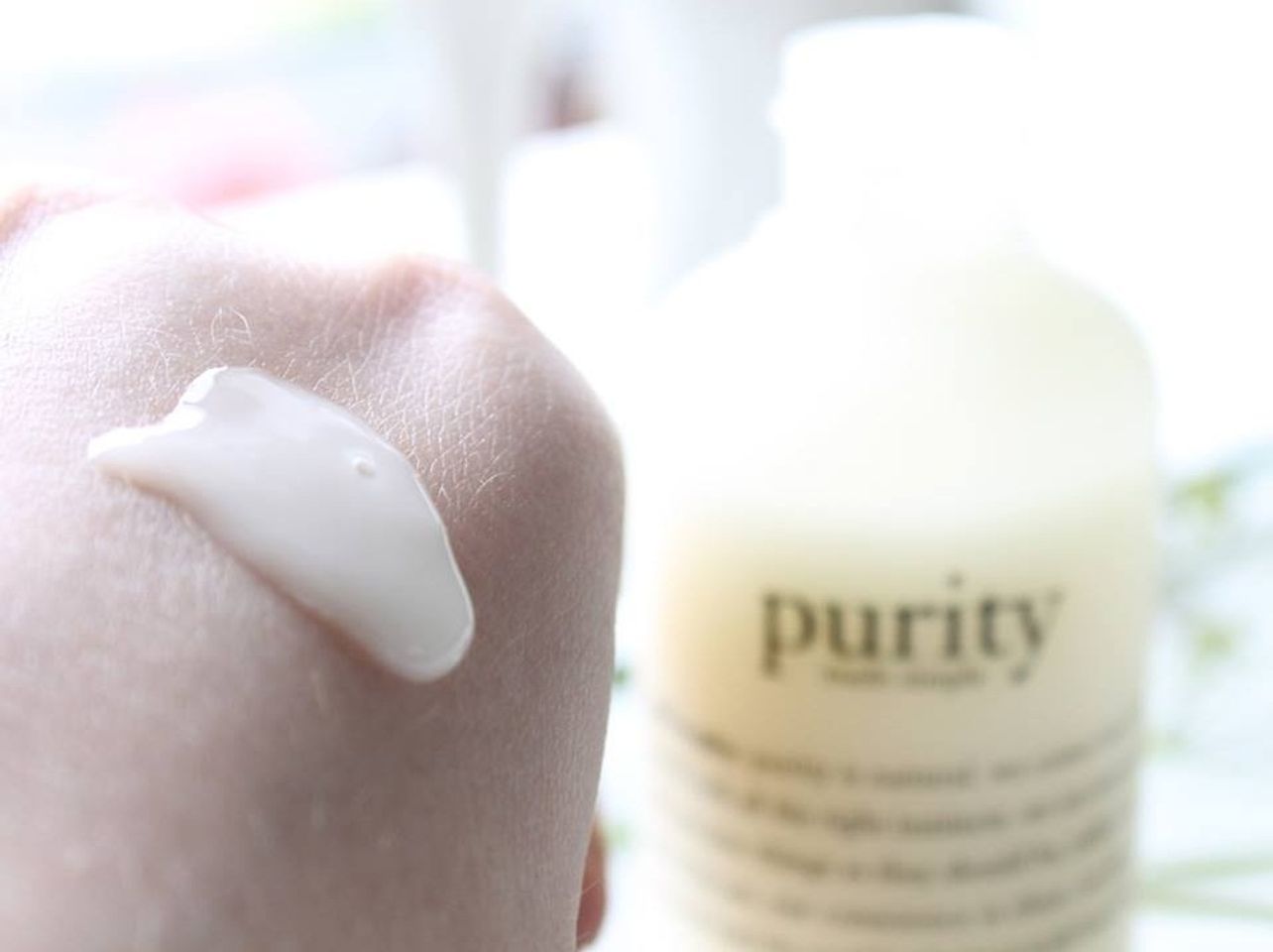 Sữa rửa mặt Phisolophy chiết xuất dầu tự nhiên giúp củng cố kết cấu của da an toàn và hiệu quả