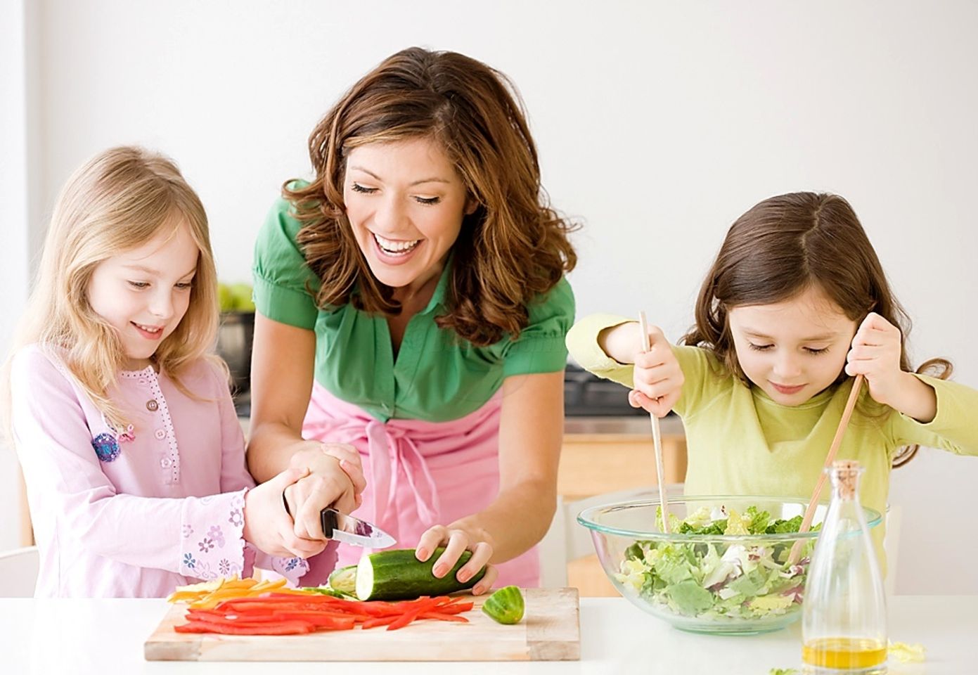 Trò chơi giúp bé hiểu rõ hơn về công việc bếp núc và trân trọng những bữa cơm Mẹ nấu hơn 