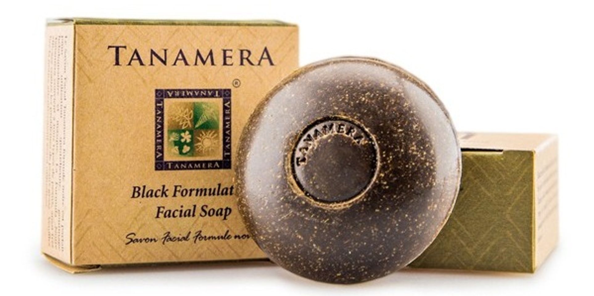 Xà bông rửa mặt Tanamera chứa thành phần tinh chất nghệ đen giúp điều trị mụn