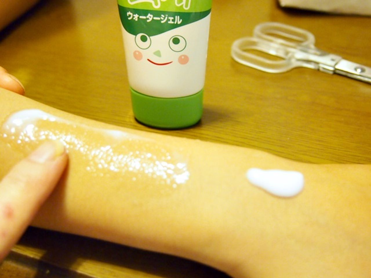 Cách sử dụng kem chống muỗi đốt Wakodo Nhật bản