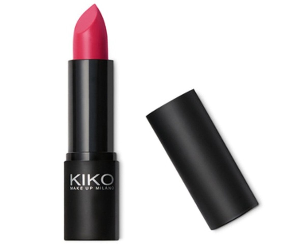 Son Kiko Smart Lipstick 912 Rosso Cremissi mang màu đỏ hồng
