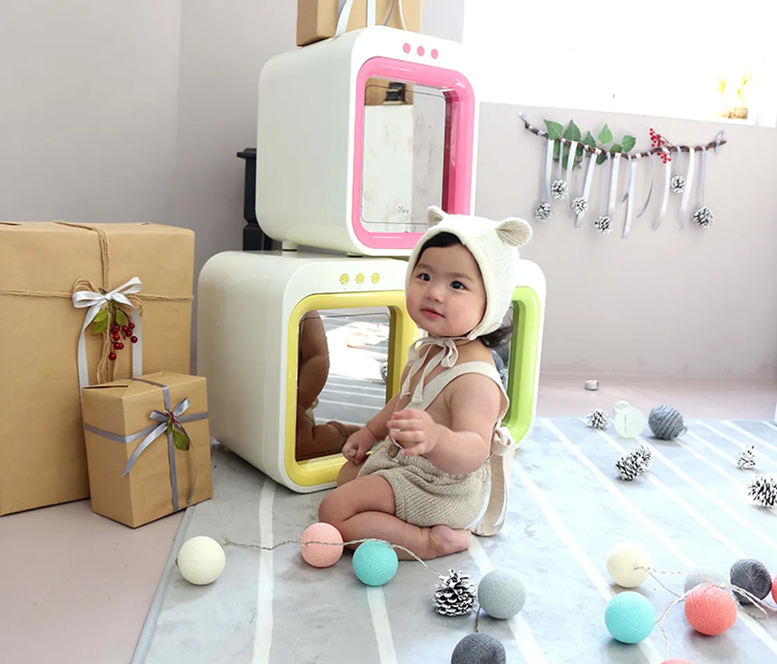 Máy tiệt trùng sấy khô, khử mùi bằng tia UV Upang của Hàn Quốc có thể tiệt trùng bình sữa, đồ chơi cho bé hiệu quả