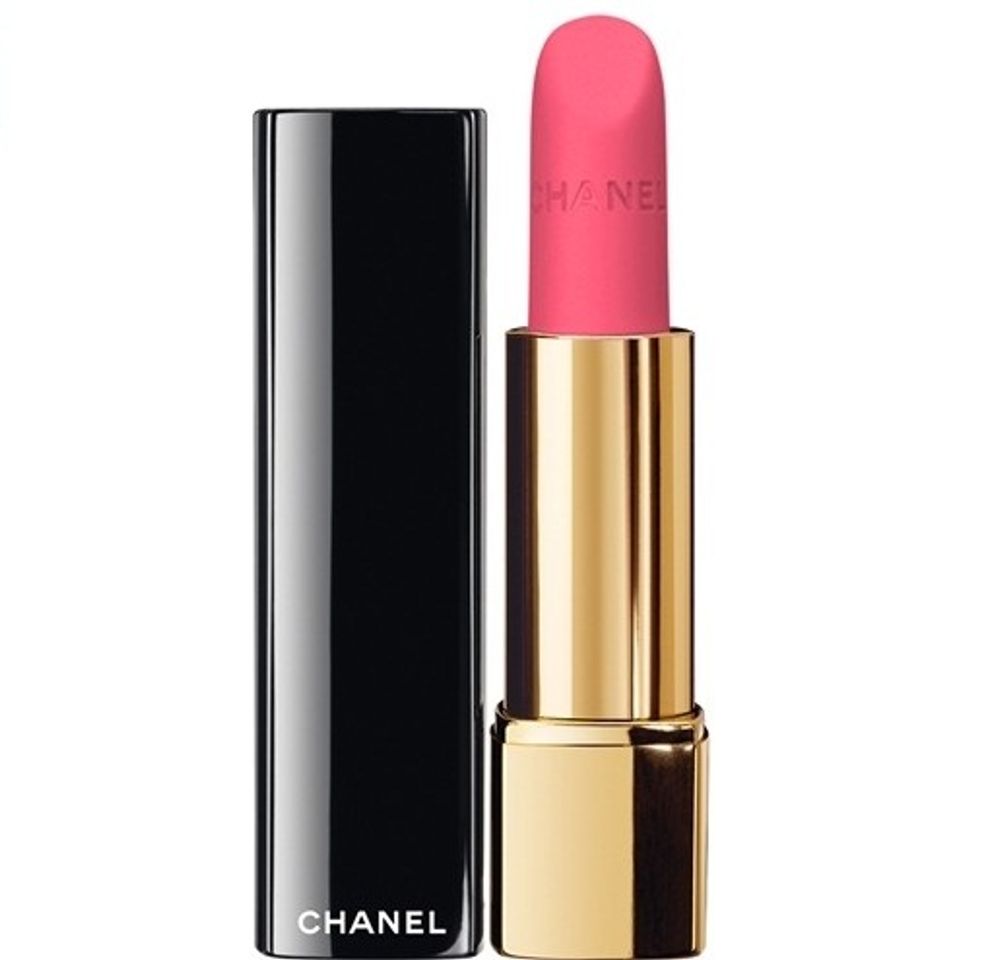 Son Chanel Rouge Allure Velvet 42 L’eclatante hồng baby khá nhẹ nhàng và quyến rũ