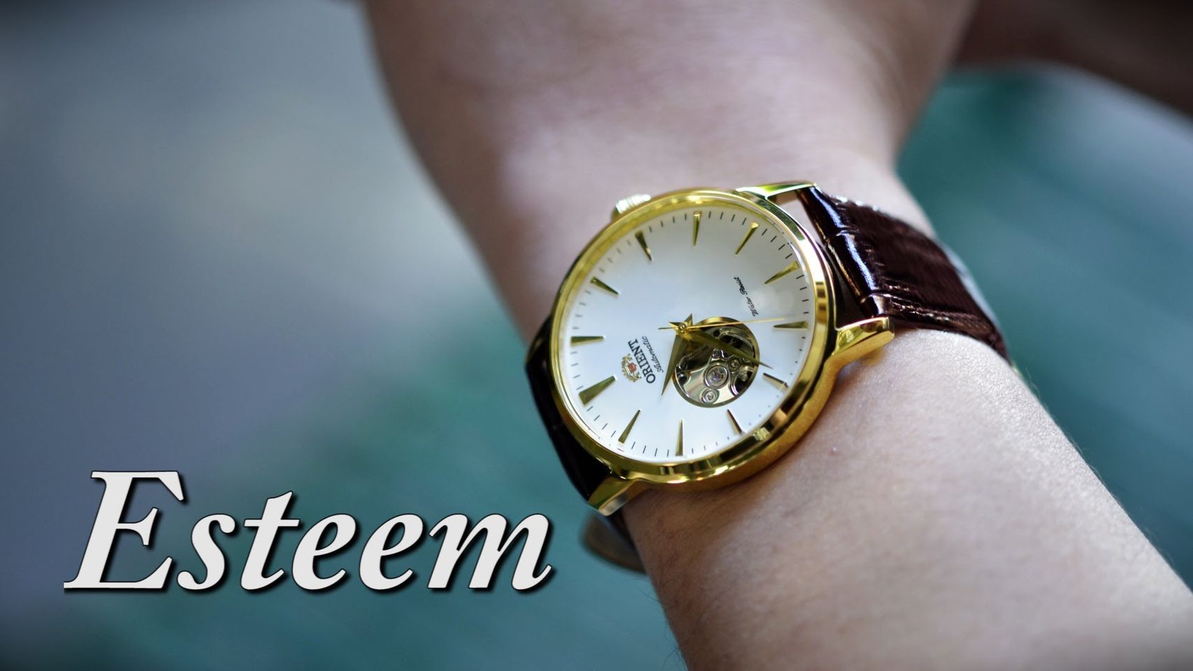 Chiếc đồng hồ Orient nam trên tay nam tính, lịch lãm