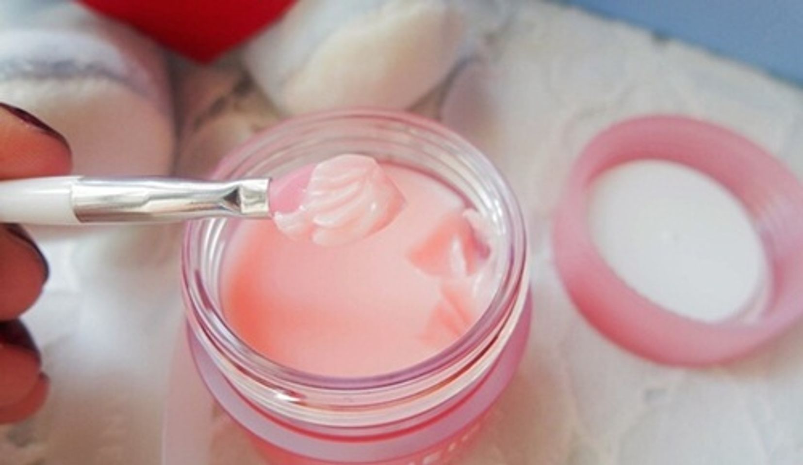 Mặt nạ m&ocirc;i Laneige c&oacute; tốt kh&ocirc;ng? 3