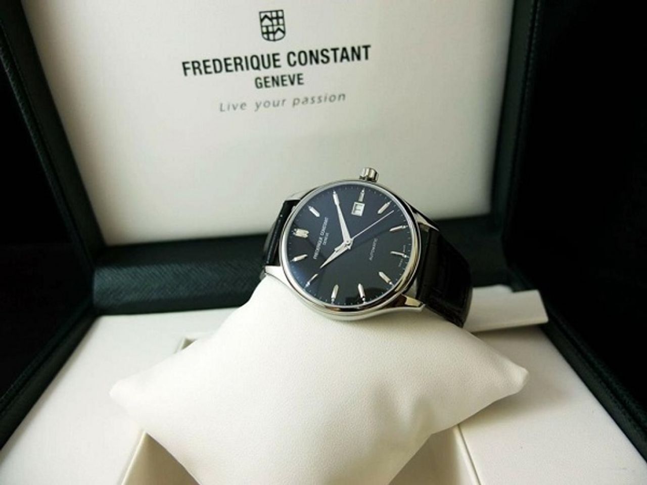 Đồng hồ Frederique Constant FC-303B5B6 dây da 1