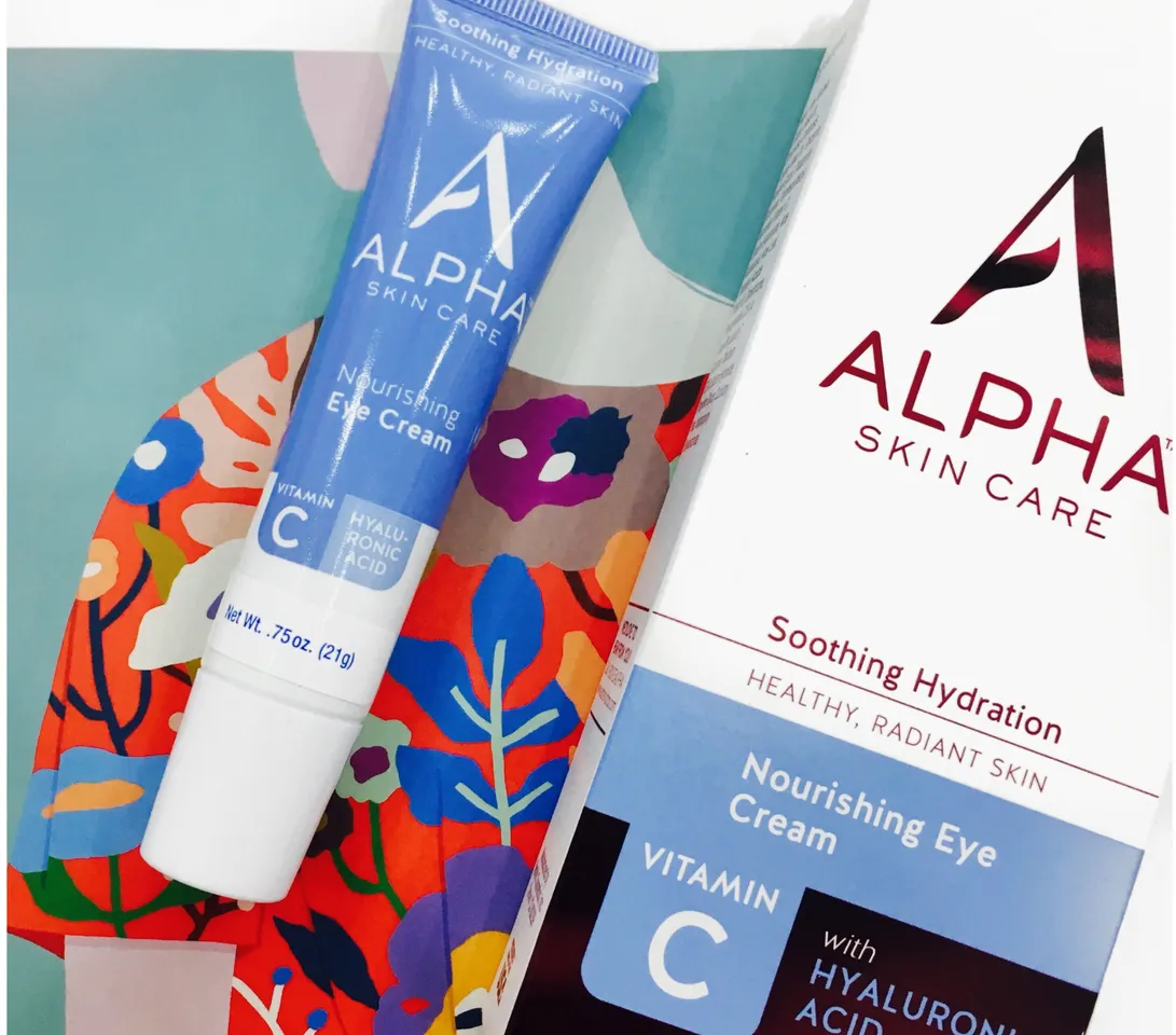 Kem dưỡng mắt Alpha Skincare Nourishing Eye Cream 1