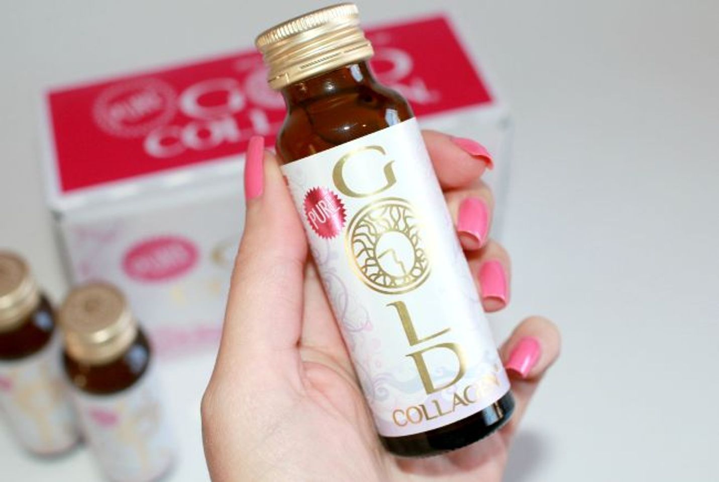 Pure Gold Collagen có hàm lượng collagen thủy phân 5.000 mg tốt cho da, móng và tóc