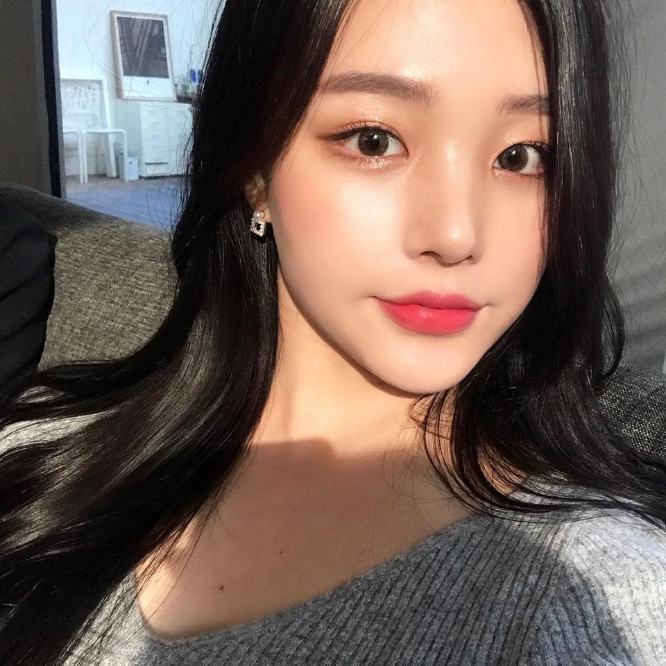 da đổ dầu b&oacute;ng lo&aacute;ng