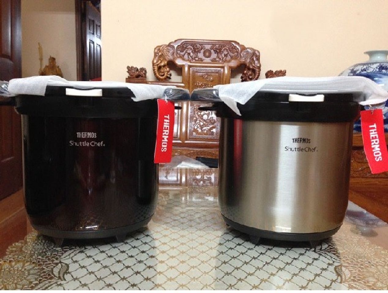 [TIPS] So sánh 2 nồi ủ Thermos và nồi ủ Saiko - Lựa chọn hàng nội địa hay ngoại nhập tốt hơn ?