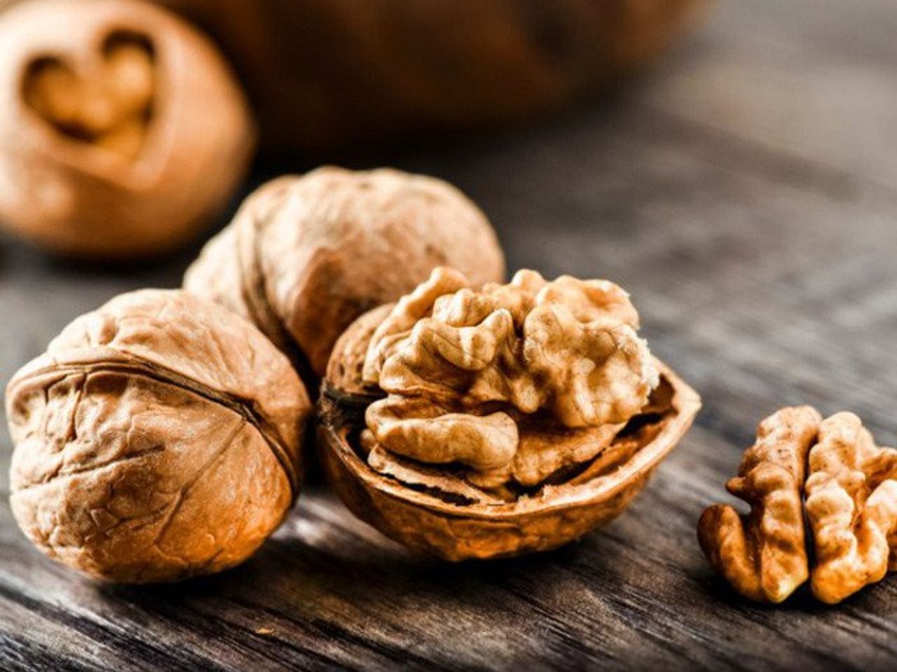 ăn quả &oacute;c ch&oacute; rất tốt cho tinh tr&ugrave;ng