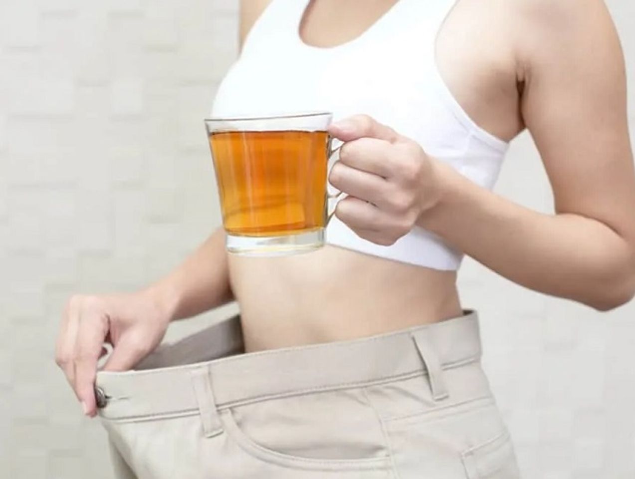 C&oacute; n&ecirc;n uống tr&agrave; giảm c&acirc;n kh&ocirc;ng