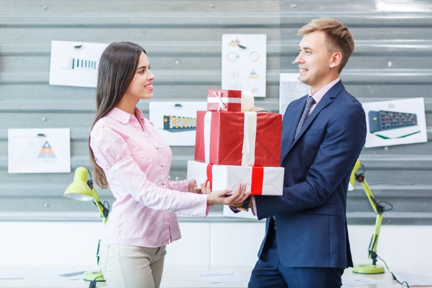 Giỏ qu&agrave; tết cho đối t&aacute;c l&agrave;m ăn l&acirc;u năm