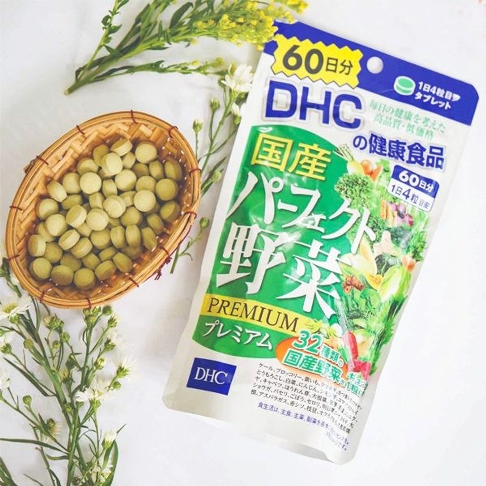 vi&ecirc;n uống DHC rau củ c&oacute; chứa tới 32 loại rau ph&ugrave; hợp cung cấp rau xanh cho cơ thể v&agrave;o m&ugrave;a đ&ocirc;ng