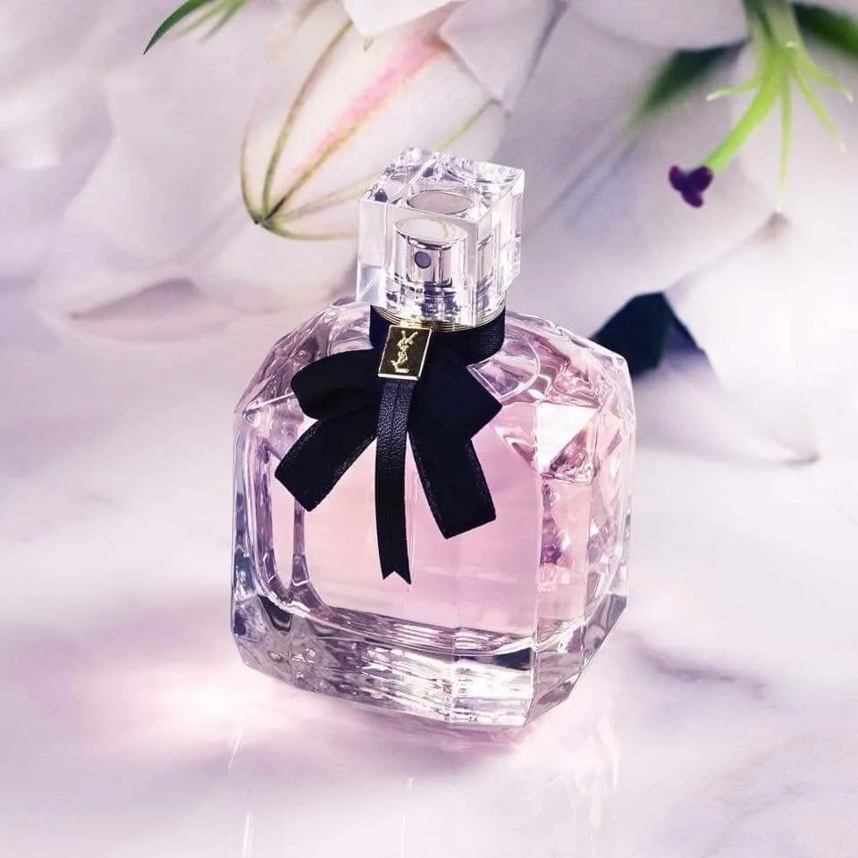 YSL Mon Paris Parfum Floral hương thơm ngọt ngào, tươi mát