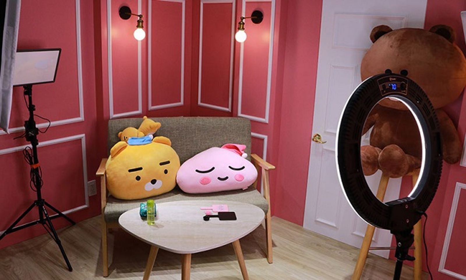 G&oacute;c sống ảo tại BBOX Studio
