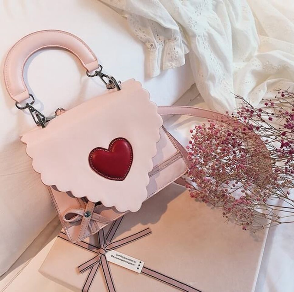 T&uacute;i x&aacute;ch - qu&agrave; valentine cho bạn g&aacute;i