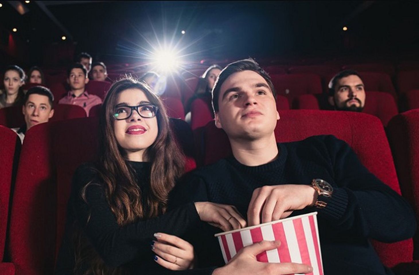 V&eacute; xem phim - qu&agrave; valentine cho bạn g&aacute;i