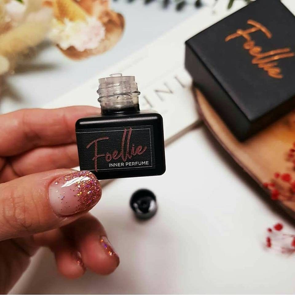 Review nước hoa v&ugrave;ng k&iacute;n Foellie Eau de Bijou (m&agrave;u đen), nước hoa m&agrave;u đen Foellie