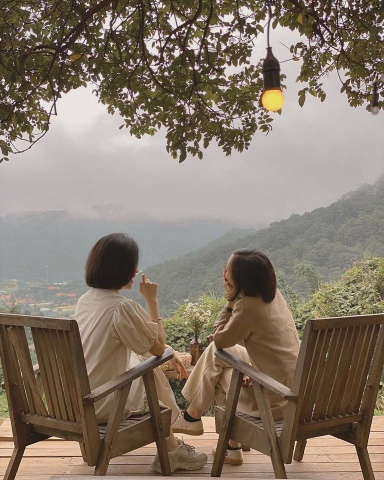 Valentine đen 14/4 c&ugrave;ng rủ bạn th&acirc;n hẹn h&ograve;, t&aacute;m chuyện
