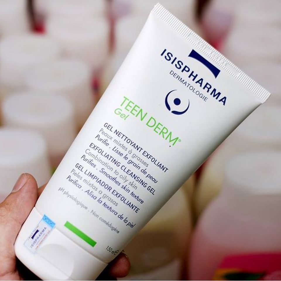 sản phẩm skincare cho da hỗn hợp thi&ecirc;n dầu - sữa rửa mặt IsisPharma