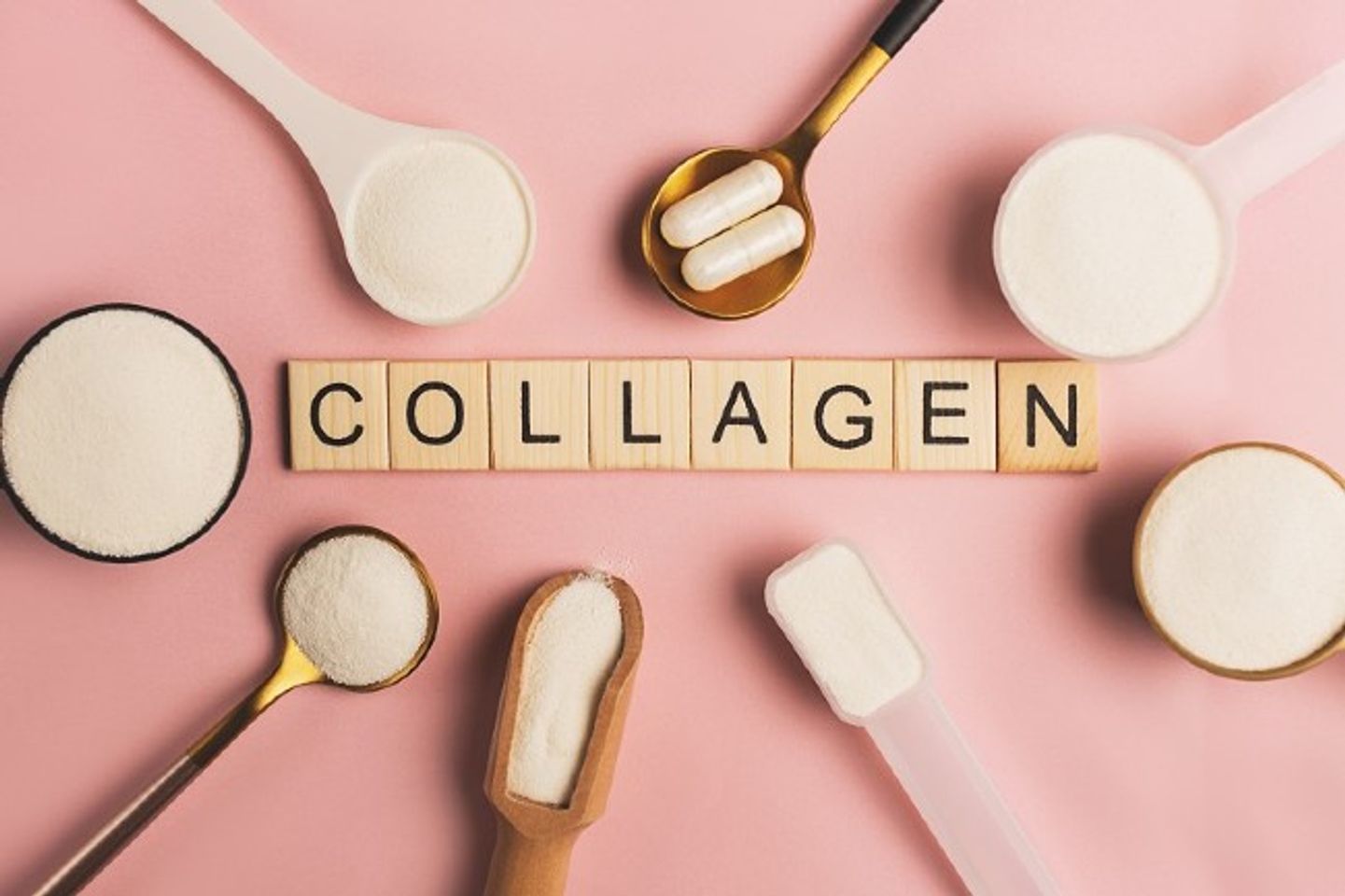 Uống collagen trước hay sau bữa ăn? C&oacute; thể uống trước hoặc sau bữa ăn đều được nhưng cần uống nhiều nước