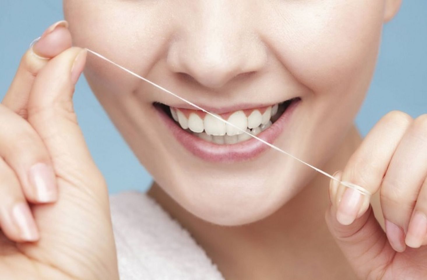 Chỉ nha khoa chăm s&oacute;c răng miệng;