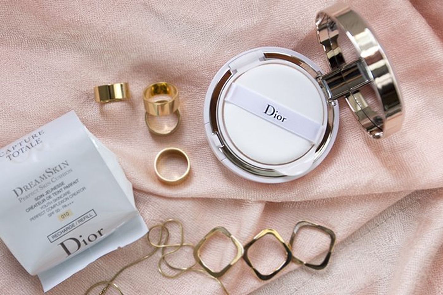 Phấn Nước Dior Capture Totale Dream Skin Perfect Skin Cushion phiên bản cao cấp