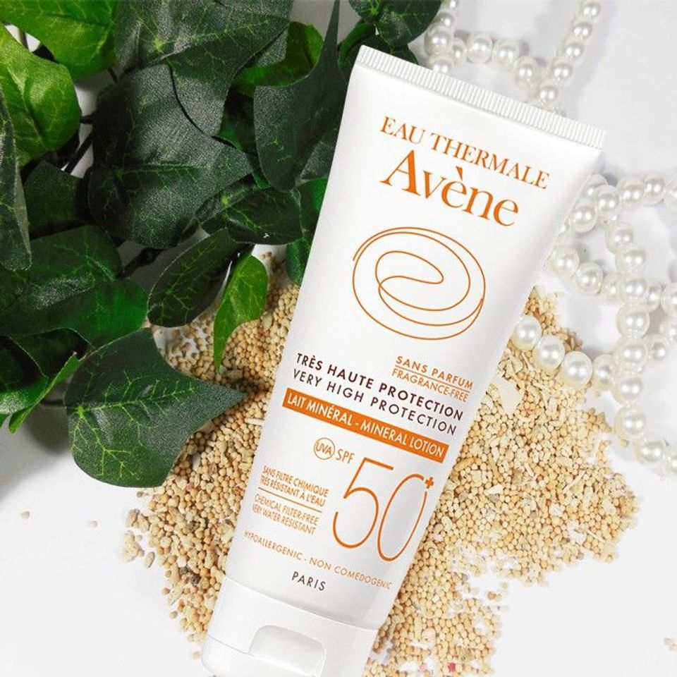 Lotion chống nắng Avene Protection Mineral SPF50+