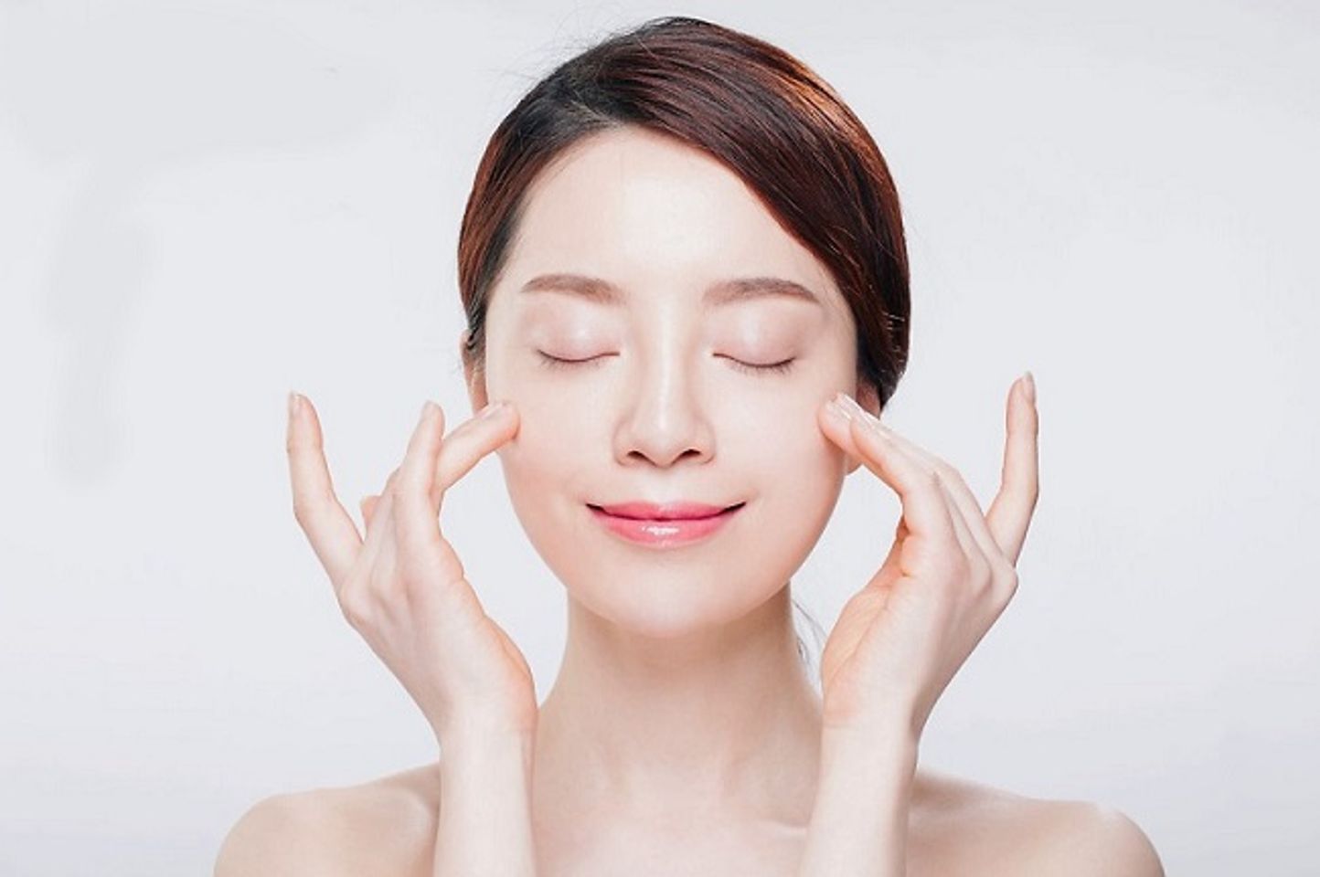 Antioxidants gi&uacute;p giảm vi&ecirc;m v&agrave; mụn trứng c&aacute;