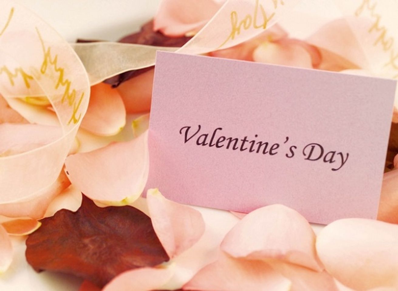 Valentine l&agrave; g&igrave;