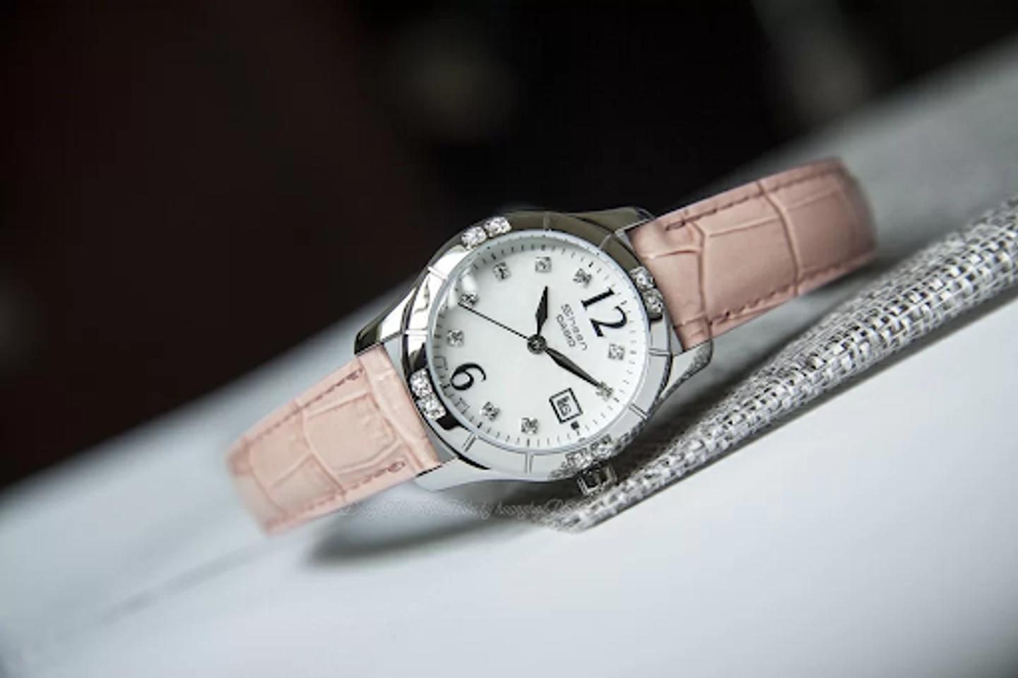 H&atilde;ng đồng hồ nữ đẹp Casio