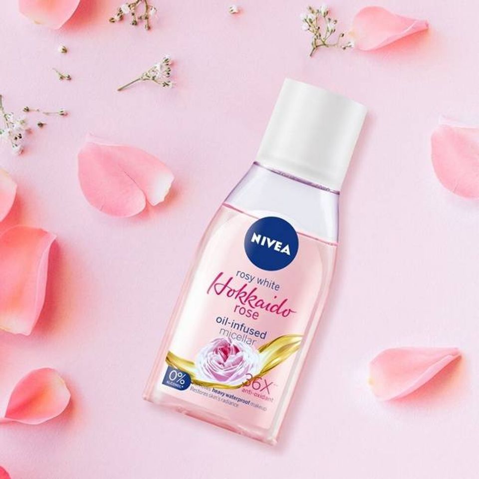 Nước tẩy trang hoa hồng NIVEA Radiance Oil-infused Micellar