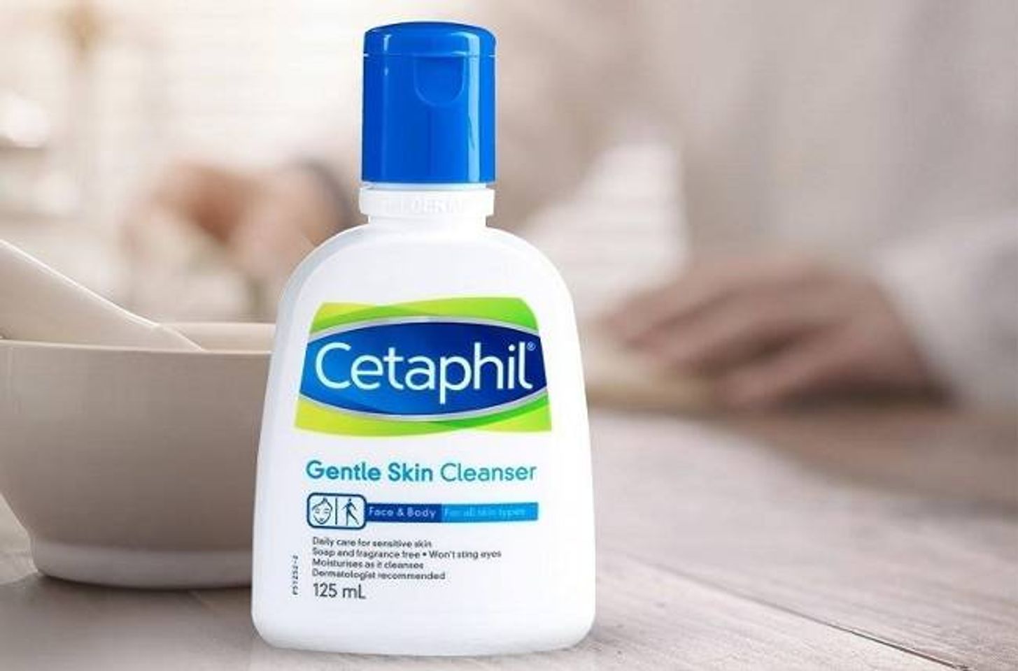 Sữa rửa mặt h&agrave;ng ng&agrave;y Cetaphil