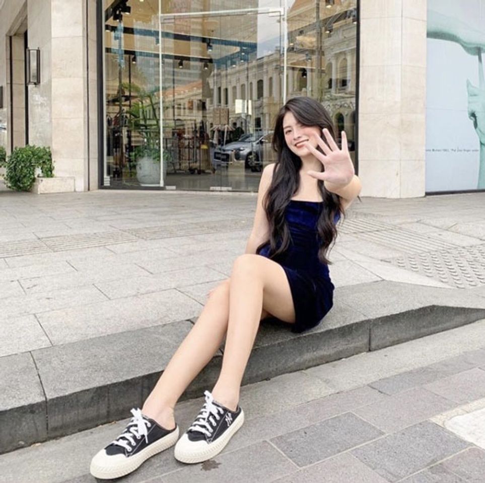 phối đồ với gi&agrave;y ny nữ c&aacute; t&iacute;nh