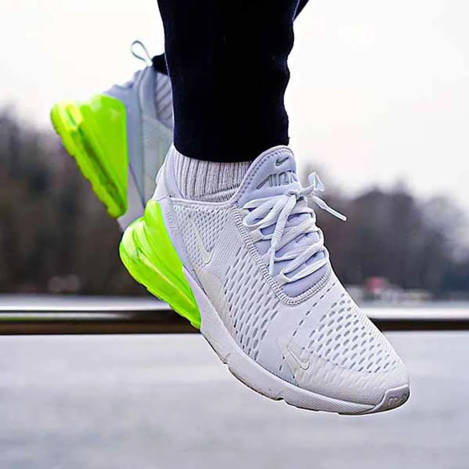 Giày thể thao Nike Air Max 270 White/ Volt màu trắng