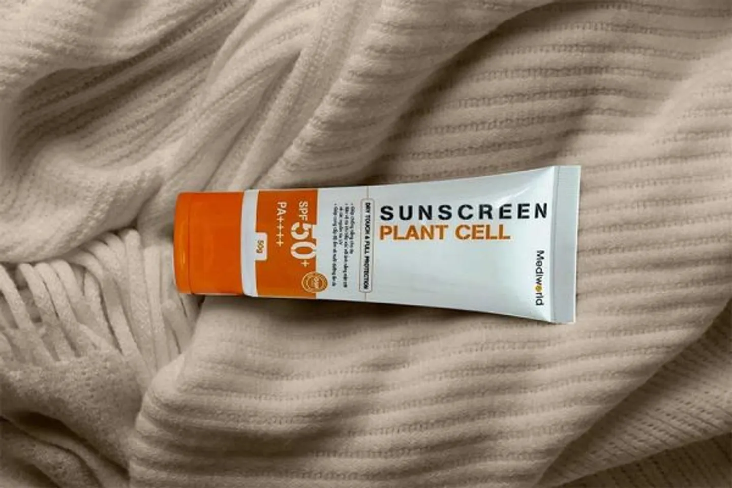 Sử dụng kem chống nắng Sunscreen Plant Cell đúng cách