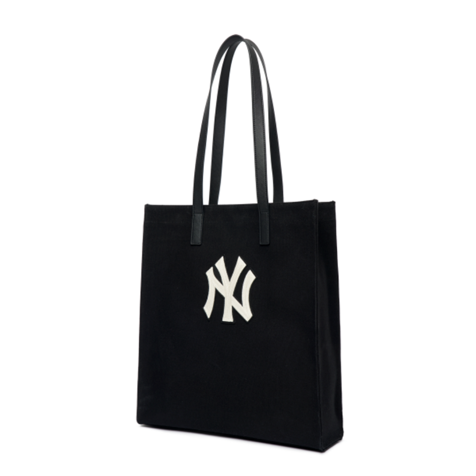 Hình ảnh chi tiết của túi MLB Canvas Tote Bag NY Yankees 3AORM022N-50BKS