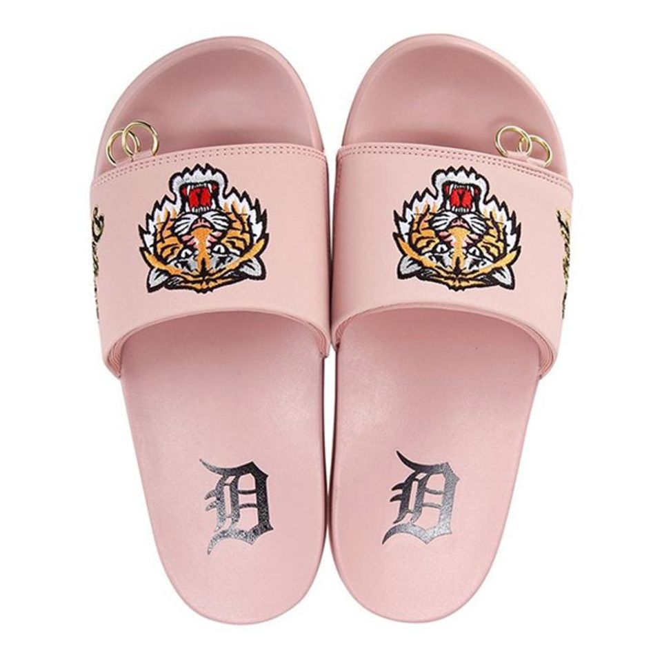 D&eacute;p đi trong nh&agrave; đẹp cho nữ Super Tiger Slide Slipper Pink 32SHHG811-46P