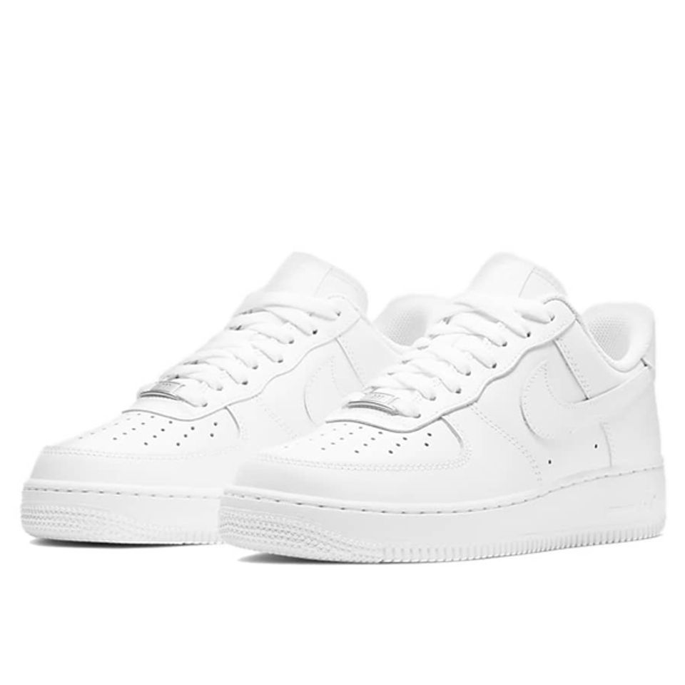 Nike Air Force 1 Low White l&agrave; mẫu gi&agrave;y thể thao nữ đẹp 2022