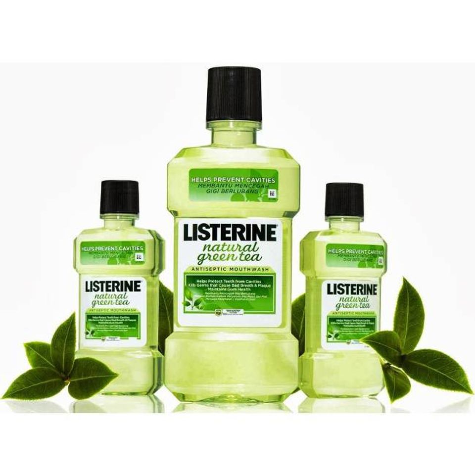 Nước s&uacute;c miệng Listerine Tr&agrave; Xanh Natural Green Tea