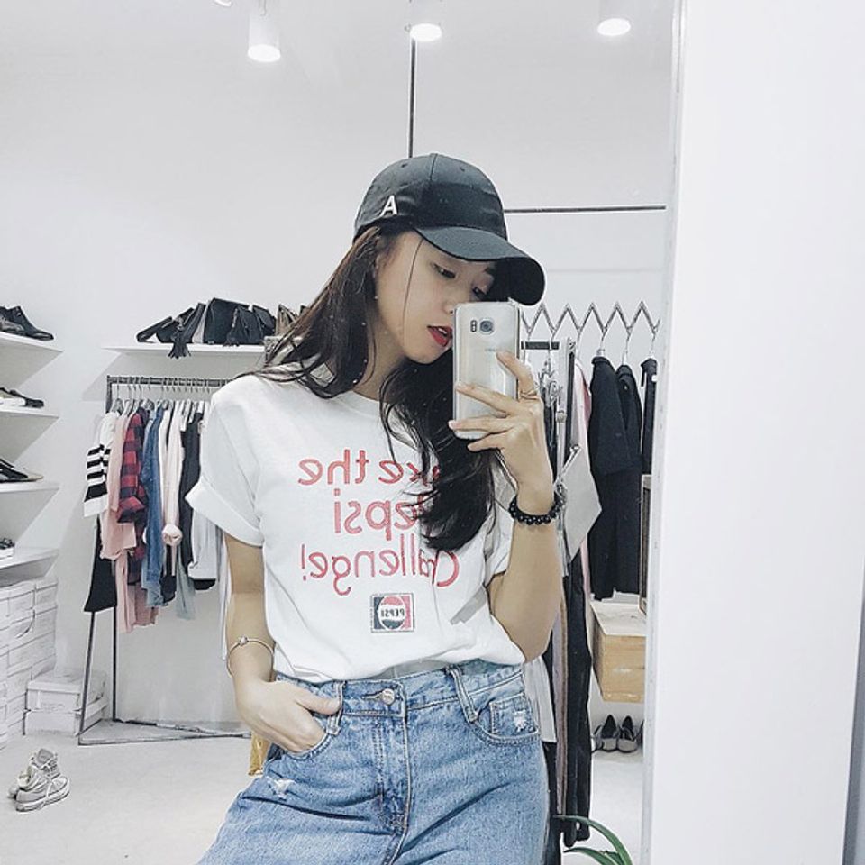 Phối đồ với mũ lưỡi trai nữ năng động c&aacute; t&iacute;nh